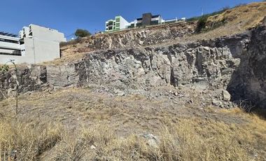 PH con buena ubicaciòn y rooftop privado