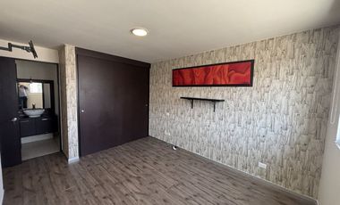 PH con buena ubicaciòn y rooftop privado