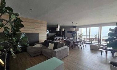 PH con buena ubicaciòn y rooftop privado