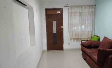 Vendo casa Primer Piso Sector la América.PH cerca colegio Salazar Herrera.