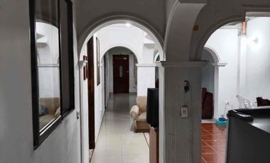 Vendo casa Primer Piso Sector la América.PH cerca colegio Salazar Herrera.