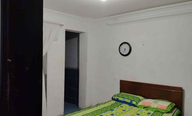 Vendo casa Primer Piso Sector la América.PH cerca colegio Salazar Herrera.