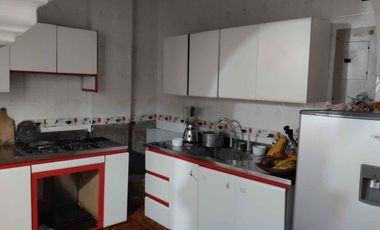 Vendo casa Primer Piso Sector la América.PH cerca colegio Salazar Herrera.