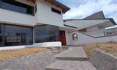 CARCELEN VENDO CASA CON TERRENO