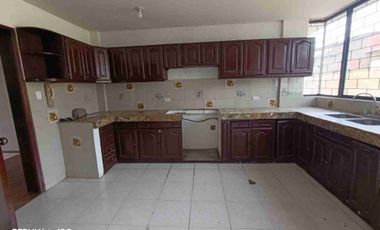 CARCELEN VENDO CASA CON TERRENO