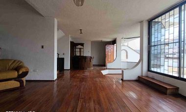 CARCELEN VENDO CASA CON TERRENO