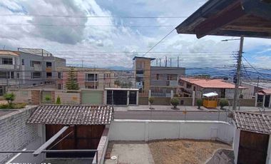 CARCELEN VENDO CASA CON TERRENO
