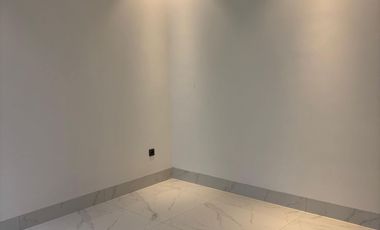 BRAND NEW RUMAH AMERICAN CLASSIC DI CEMPAKA PUTIH TENGAH jakarta Pusat