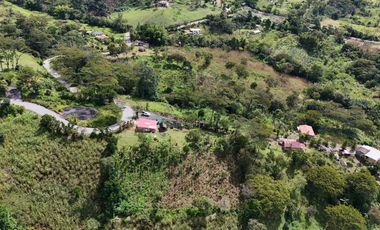 VENTA DE CASA LOTE EN MONIQUIRÁ BOYACÁ