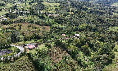 VENTA DE CASA LOTE EN MONIQUIRÁ BOYACÁ