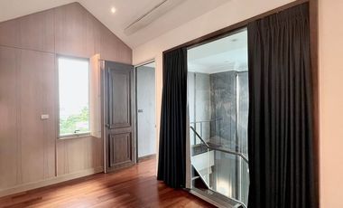 Condo For Rent in Thonglor