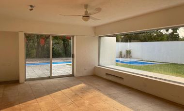 Casa privada en Colinas de Santa Fe, al sur de Cuernavaca, Morelos