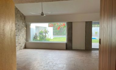 Casa privada en Colinas de Santa Fe, al sur de Cuernavaca, Morelos