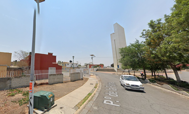 CASA DE RECUPERACIÓN BANCARIA EN CALLE ENRRIQUE NORTEN, FRACC. LAS PLAZAS, ZUMPANGO, EDO MEX. ¡NO SE ACEPTAN  CRÉDITOS!