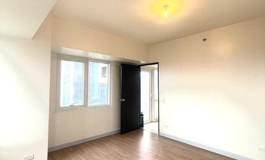 Modern 3 Bedroom Loft Unit for Sale in Two Serendra Encino Tower, Taguig City