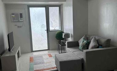 Affordable 1-Bedroom Fully Furnished Condominium for sale near Ayala Center