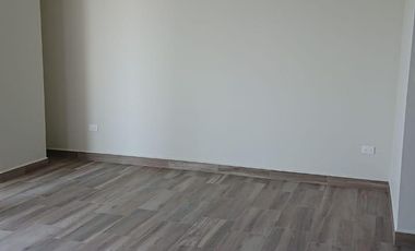 LEVANT DIMANTE $ 17 500