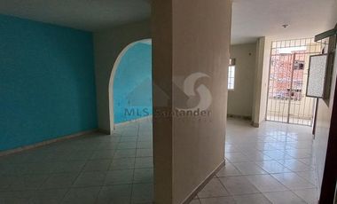 VENDO CASA RICAURTE AL LADO DE LA ISLA EXCELENTE PARA LA INDUSTRIA DEL CALZADO, BODEGA O FABRICA