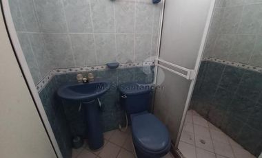 VENDO CASA RICAURTE AL LADO DE LA ISLA EXCELENTE PARA LA INDUSTRIA DEL CALZADO, BODEGA O FABRICA