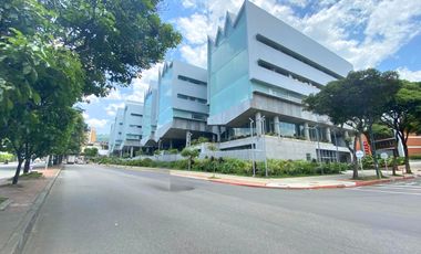 LOCAL COMERCIAL EN VENTA CONJUNTO TORRE DEL RIO BUCARAMANGA
