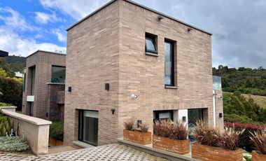 CASA YERBABUENA BOSQUE NATIVO