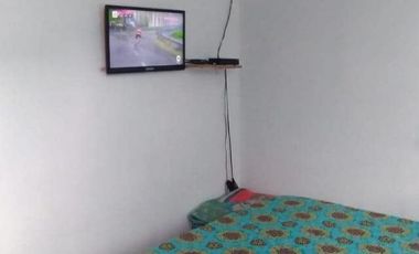 VENTA CASA DE 2 PISOS - BARRIO VILLA ITALIA