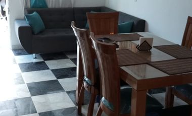 VENTA CASA DE 2 PISOS - BARRIO VILLA ITALIA