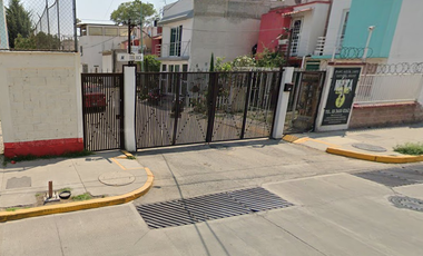 CASA DE RECUPERACIÓN BANCARIA EN CALLE BOSQUE DE OLIVO, FRACC. PASEOS DE TULTEPEC II, TULTEPEC, EDO MEX. ¡NO SE ACEPTAN CRÉDITOS!