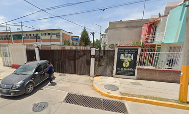 CASA DE RECUPERACIÓN BANCARIA EN CALLE BOSQUE DE OLIVO, FRACC. PASEOS DE TULTEPEC II, TULTEPEC, EDO MEX. ¡NO SE ACEPTAN CRÉDITOS!