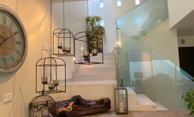 Renta Casa en Puerta del Valle coto privado en Zona Real, Puerta del Valle, Zapopan