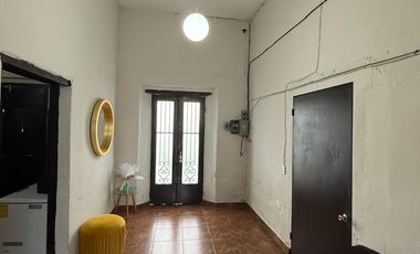 PROPIEDAD EN VENTA IDEAL PARA AIRBNB O OFICINAS, EN LA ZONA CENTRO DE LA CIUDAD