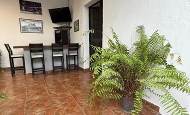 PROPIEDAD EN VENTA IDEAL PARA AIRBNB O OFICINAS, EN LA ZONA CENTRO DE LA CIUDAD