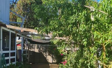 ✨ Gran Oportunidad en Laguna Verde – Casa Céntrica con Negocio Funcionando y Amplio Terreno