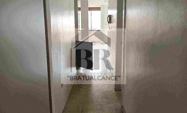 km 1 vía Samborondón, Alquiler Departamento 3 Dormitorios con baños, excelente, parqueo propio