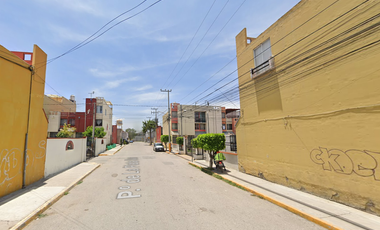 CASA DE RECUPERACIÓN BANCARIA EN CALLE SIERRA BLANCA, FRACC. JOYAS DE CUAUTITLAN, CUAUTITLAN, EDO MEX. ¡NO SE ACEPTAN CRÉDITOS!