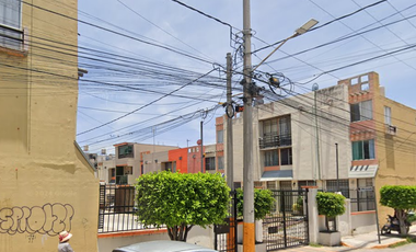 CASA DE RECUPERACIÓN BANCARIA EN CALLE SIERRA BLANCA, FRACC. JOYAS DE CUAUTITLAN, CUAUTITLAN, EDO MEX. ¡NO SE ACEPTAN CRÉDITOS!