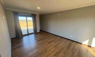 Venta De Espectacular Casa En Parcela En Hacienda Loma Verde