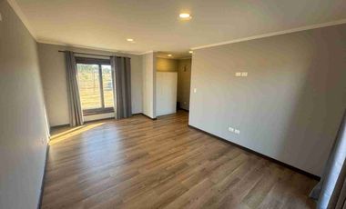 Venta De Espectacular Casa En Parcela En Hacienda Loma Verde