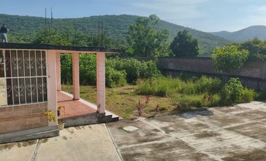 SE VENDE CASA EN XOCHICALCO