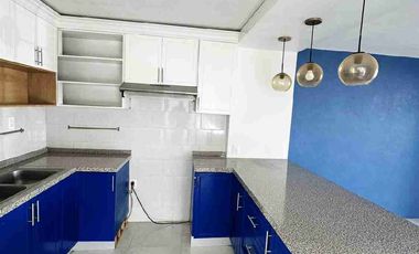 Se vende casa, excelente ubicación y fácil acceso, carrera Pachuca-Sahagún. Privada la Joya.