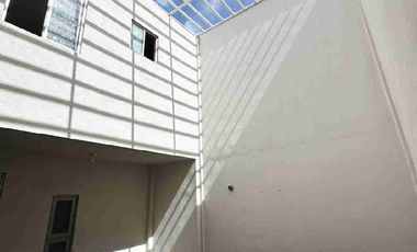 Se vende casa, excelente ubicación y fácil acceso, carrera Pachuca-Sahagún. Privada la Joya.