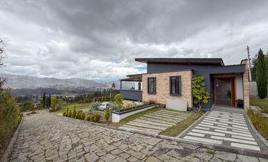 En venta casa en Azogues