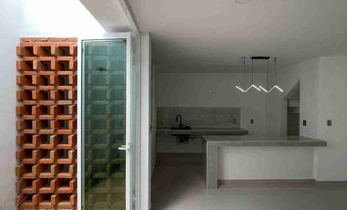 Se vende casa nueva, excelente distribución y acabados. Fracc. Los Tuzos, Mineral de la Reforma.