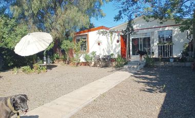 ✨ Gran Oportunidad en Villa Alemana – Propiedad Esquinera con Dos Roles y Potencial Comercial