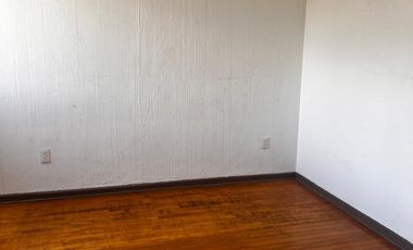 CENTRICA, COMODA Y UBICADA CASA DE 2 PLANTAS