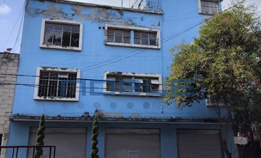Edificio en Venta con Departamentos y Locales
