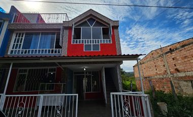 📌 VENTA DE CASA EN MONIQUIRÀ – BOYACÀ