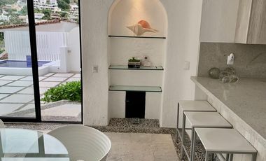 HERMOSA VILLA EN ACAPULCO CON UNA HERMOSA VISTA A LA BAHIA
