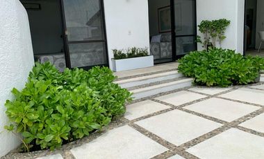 HERMOSA VILLA EN ACAPULCO CON UNA HERMOSA VISTA A LA BAHIA