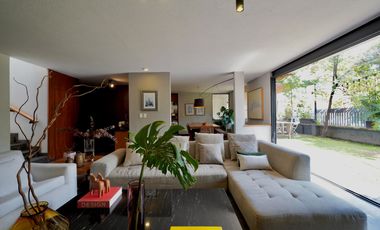 Casa en Venta, Col. Lomas de Tecamachalco. Naucalpan, Estado de México
